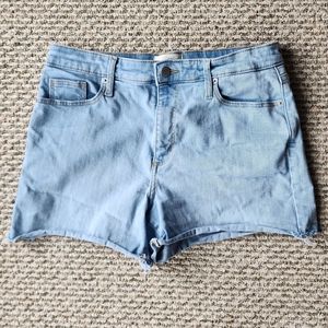 Universal Thread Women's High Rise Midi Jean Shorts